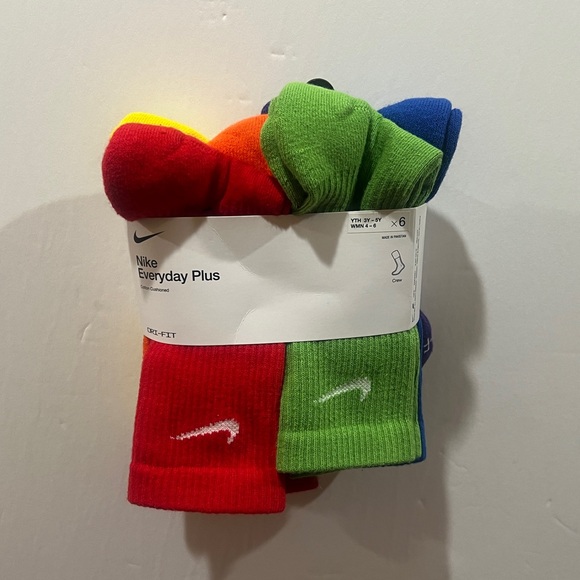 Nike, Everyday Plus, 6 Pack Crew Socks, Multicolor - Picture 3 of 11